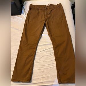 Wrangler straight fit jeans 38x30